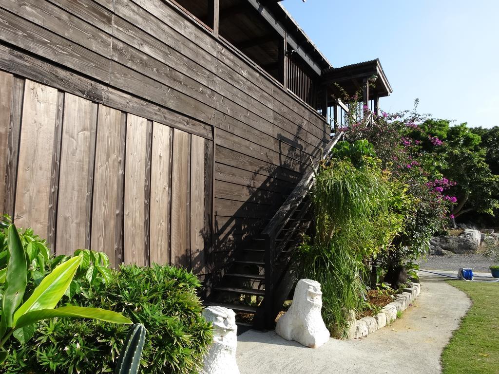 Hotel Kazenooka Motobu Exterior foto